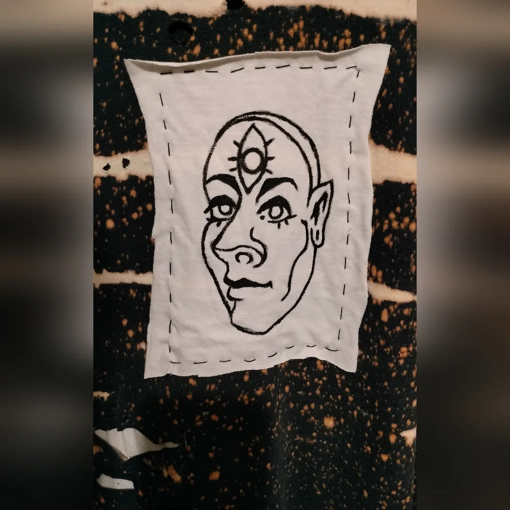 Third Eye Hand Painted Bleach Dyed Tank Top - Picture 4 of 7